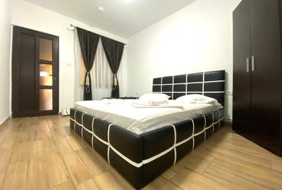 Casă individuală cu 10 camere cu Teren 400 Mp în Vama Veche - 20