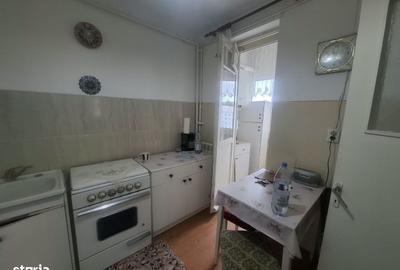 Apartament cu 2 camere decomandat în George Enescu