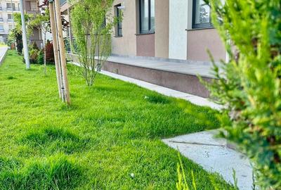 Apartament cu 2 camere decomandat în Tractorul - 11