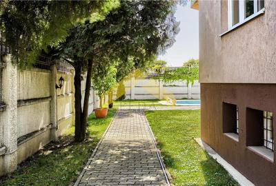 Casă individuală cu 13 camere cu Canalizare în Micălaca - 34