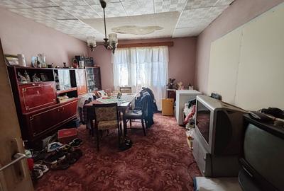 Casă individuală cu 3 camere cu Garaj în Tărlungeni - 1