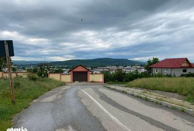 Teren de 450 mp, în Central - 1