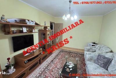 Apartament cu 3 camere decomandat în Găvana - 3