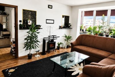 Apartament cu 2 camere semidecomandat în Astra