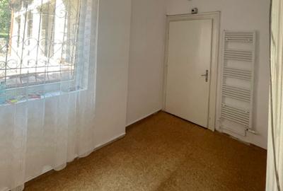 Casă cu 4 camere cu Teren 600 Mp în Centrul Istoric - 10