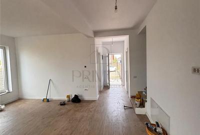 Casă cu 4 camere cu Teren 306 Mp în Central