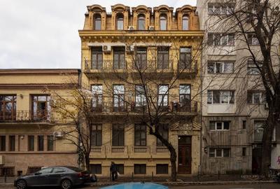 Apartament cu 3 camere decomandat, mobilat în Cișmigiu