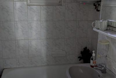 Spațiu comercial, de 76 mp, în Central - 2