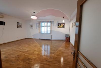 Casă cu 4 camere cu Canalizare în Gara - 10