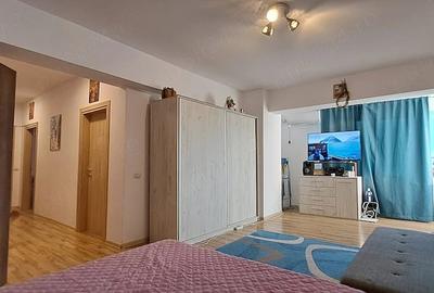 Apartament cu 3 camere decomandat în Colentina - 5