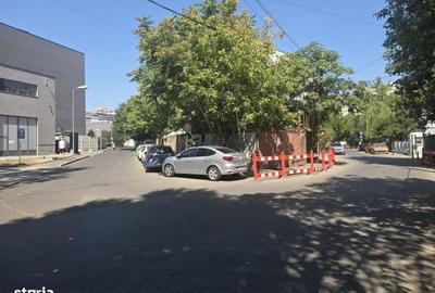 Spațiu comercial, în Central