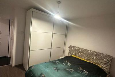 Apartament cu 2 camere decomandat, mobilat în Nicolina