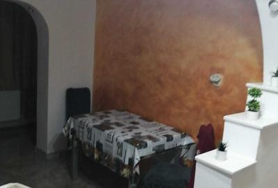 Apartament cu 2 camere decomandat în Anda
