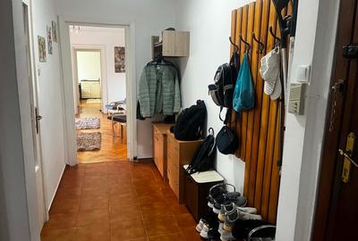Apartament cu 3 camere semidecomandat în Complex Studențesc - 2