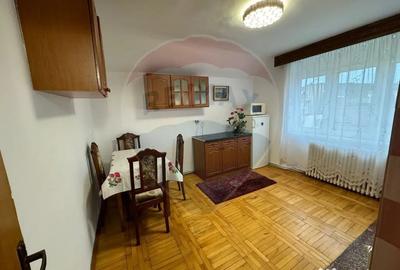 Apartament cu 2 camere decomandat în Central - 9