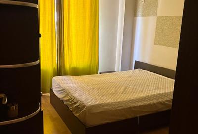 Apartament cu 2 camere decomandat în Titan