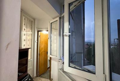 Apartament cu 2 camere semidecomandat în Exterior Vest