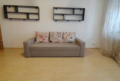 Apartament cu 2 camere decomandat în Vitan