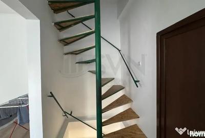Casă cu 5 camere cu Teren 80 Mp în Unirii