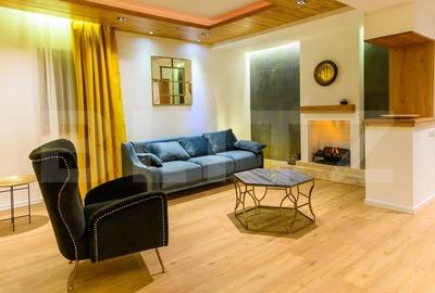 Apartament cu 3 camere decomandat, mobilat în Poiana Brașov
