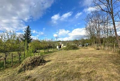 Teren de 1246 mp, în Rediu - 2