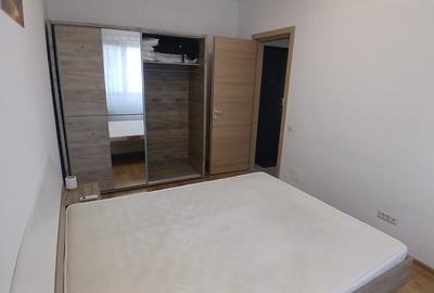 Apartament cu 2 camere semidecomandat în Parcul Carol