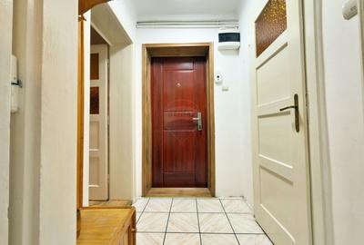 Apartament cu 2 camere semidecomandat, mobilat în UTA - 8