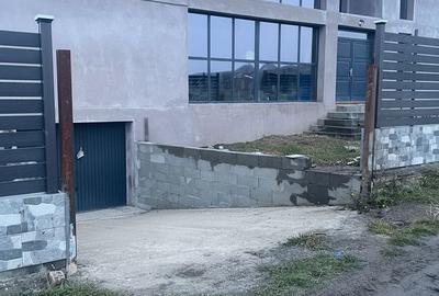 Casă cu 6 camere cu Teren 1000 Mp în Central - 9
