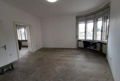 Apartament cu 4 camere circular în Ultracentral - 11