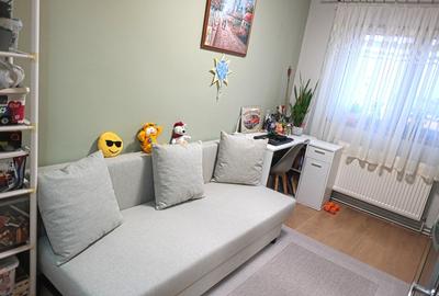 Apartament cu 5 camere decomandat, mobilat în Aurel Vlaicu - 2