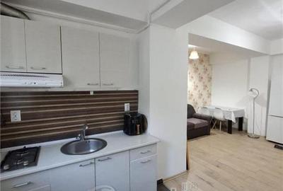 Apartament cu 2 camere decomandat în Tătărași
