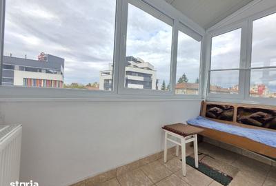 Apartament cu 2 camere în Centrul Civic