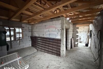 Casă cu 4 camere cu Teren 446 Mp în Răcoasa - 7