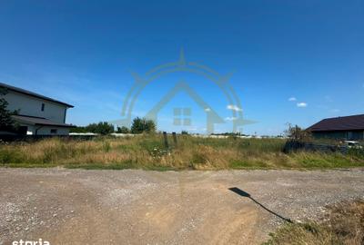 Teren de 1028 mp, în Crevedia