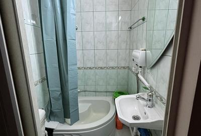 Garsonieră decomandată în Central - 4