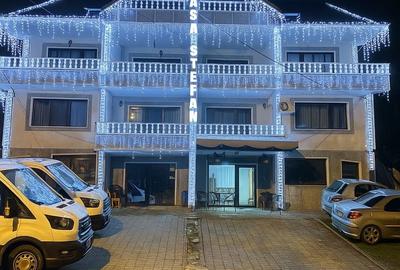 Casă cu 4 camere cu Teren 1000 Mp în Central