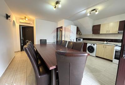 Casă cu 5 camere cu Teren 110 Mp în Palazu Mare - 2