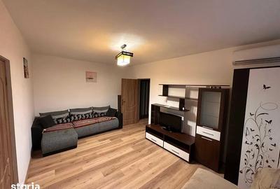 Apartament cu 2 camere semidecomandat în 1 Mai