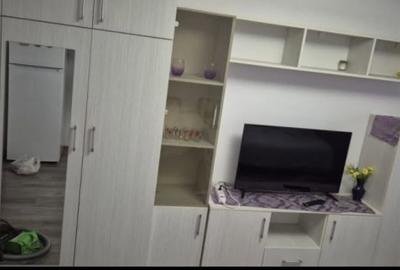 Garsonieră semidecomandată în Poarta 6