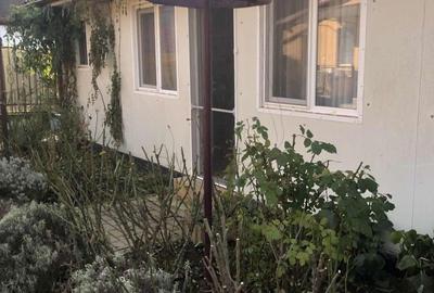Casă cu 4 camere cu Teren 2500 Mp în Răstolița - 10