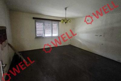 Casă cu 2 camere cu Teren 493 Mp în Central