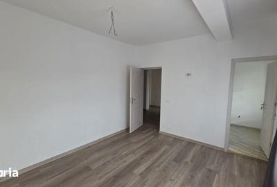 Casă cu 4 camere cu Teren 162 Mp în Central - 10