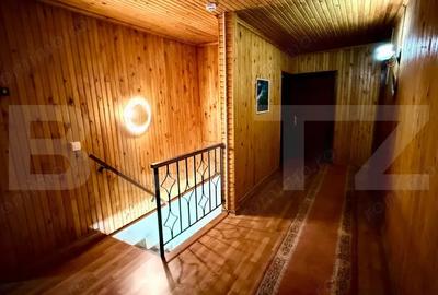 Casă cu 6 camere cu Teren 1108 Mp în Central - 12