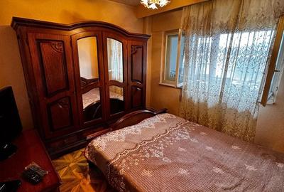 Apartament cu 2 camere decomandat în Traian - 2