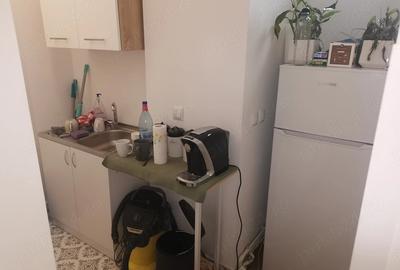 Spațiu comercial, de 50 mp, în Central - 1