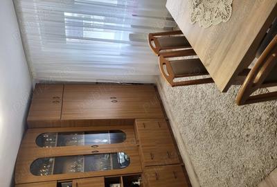 Apartament cu 2 camere semidecomandat în Câmpia Turzii