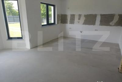 Casă cu 4 camere cu Teren 1000 Mp în Central - 15