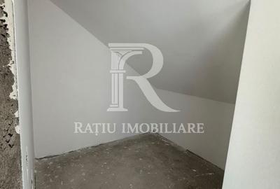 Casă cu 4 camere în Oncea