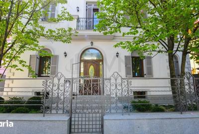 Casă cu 10 camere cu Teren 468 Mp în Cotroceni - 2