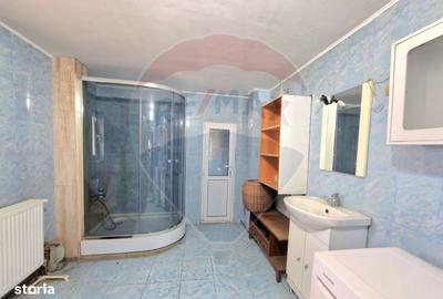 Casă cu 3 camere în Lupești - 2